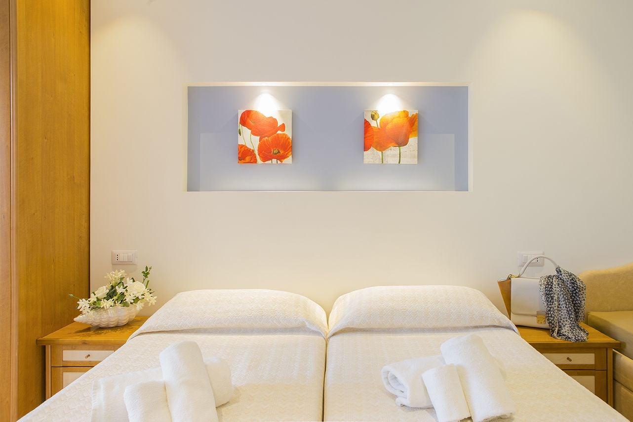 Hotel Pacific Cattolica Kültér fotó