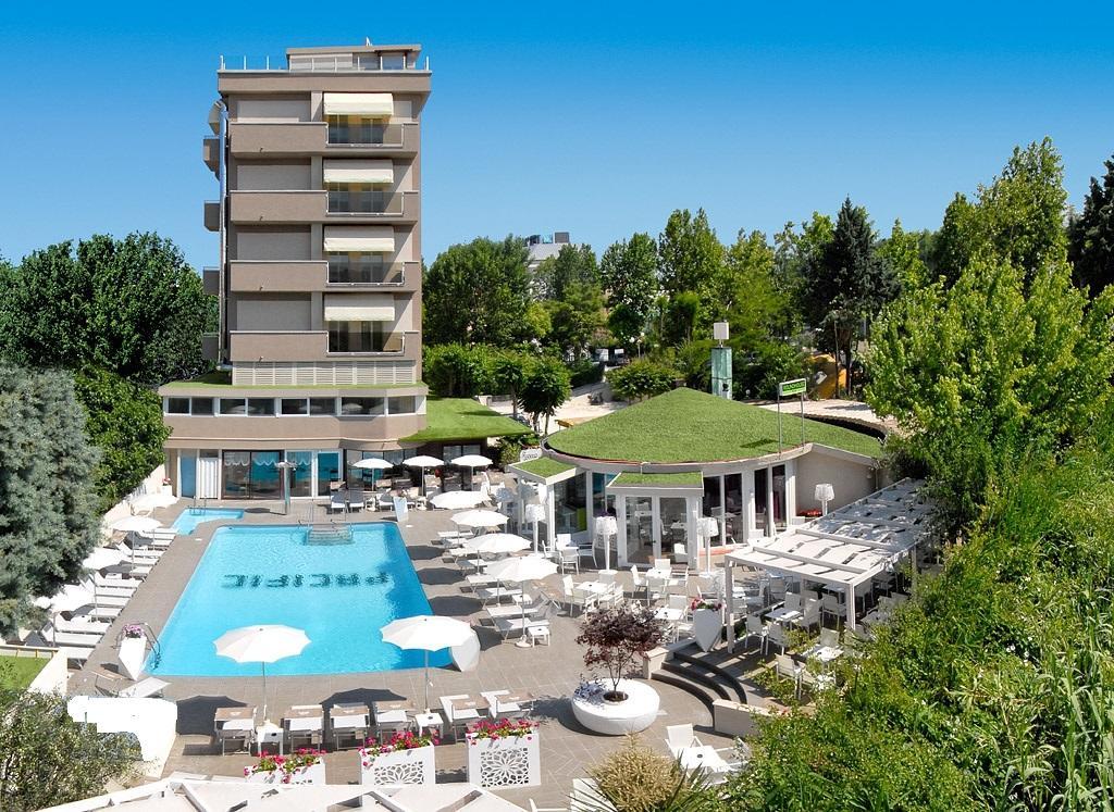 Hotel Pacific Cattolica Kültér fotó